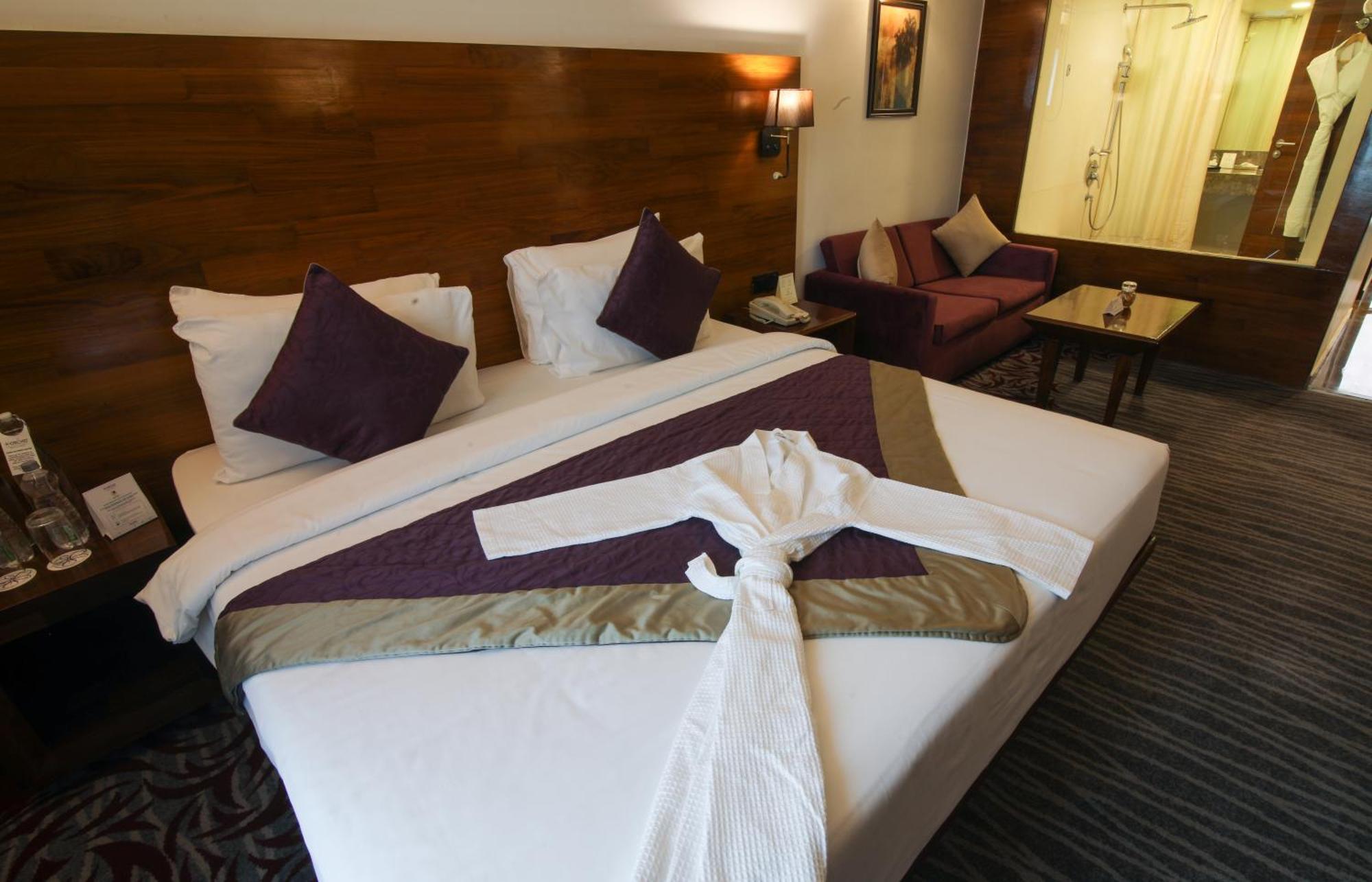 The Orchid Hotel Hinjewadi Pune Luaran gambar